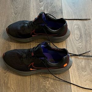 Men’s Nike Air Zoom with Nike Shield water repellent — like new, gently worn